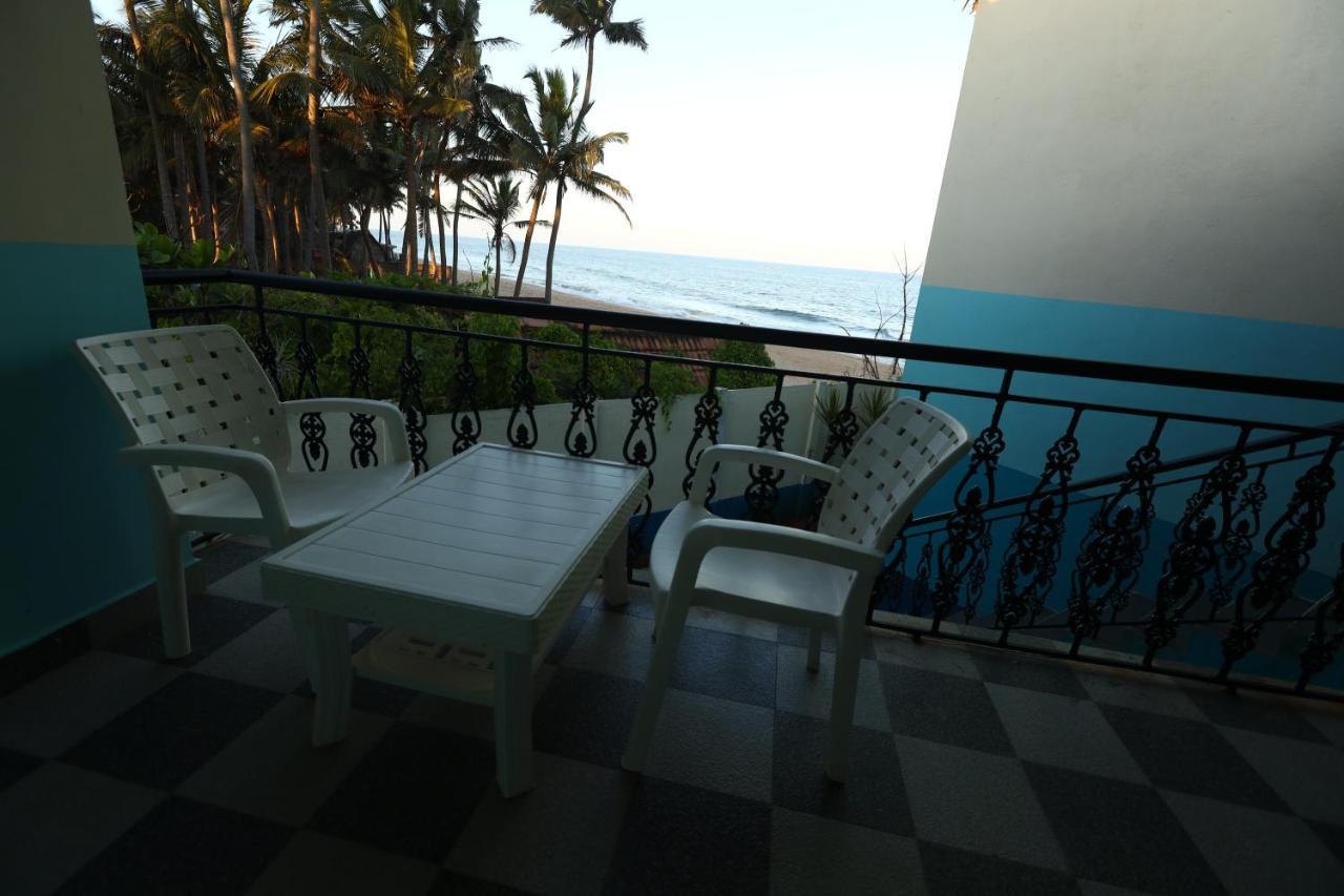 Lamel Cove Beach Resort Puduccseri Kültér fotó
