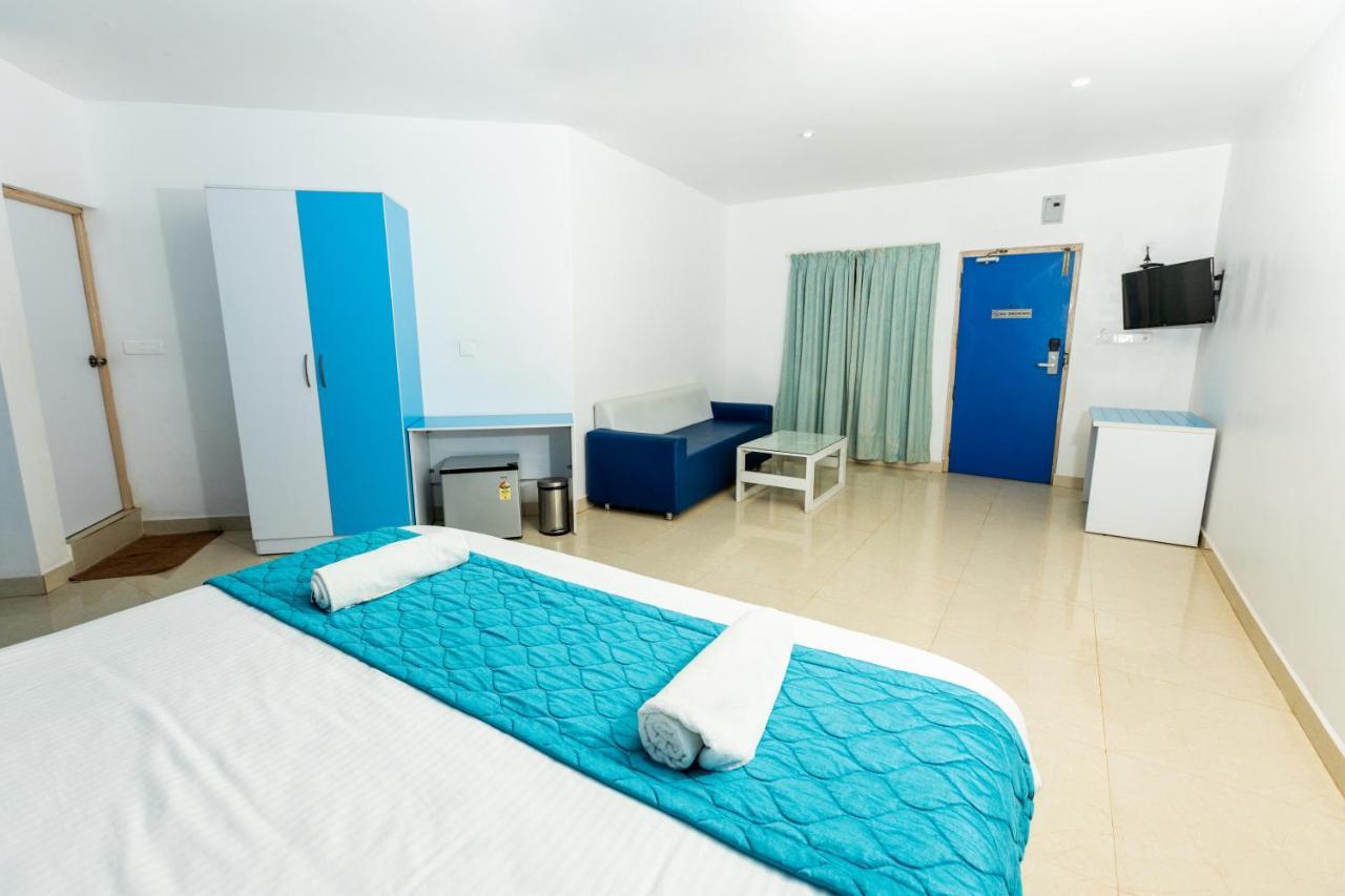 Lamel Cove Beach Resort Puduccseri Kültér fotó