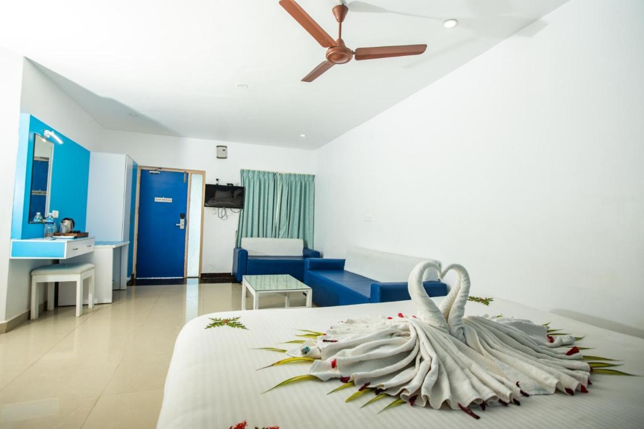Lamel Cove Beach Resort Puduccseri Kültér fotó